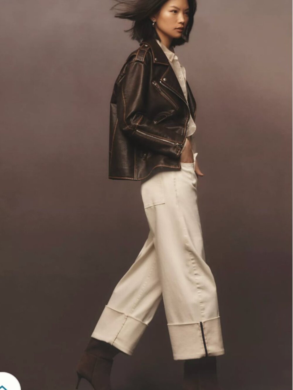 Pilcro Sport Cuff Mid-rise Wide leg jeans.